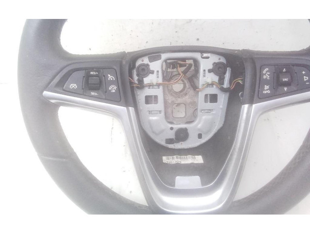 Volant Opel Astra J 2013 13351023, 13351023  