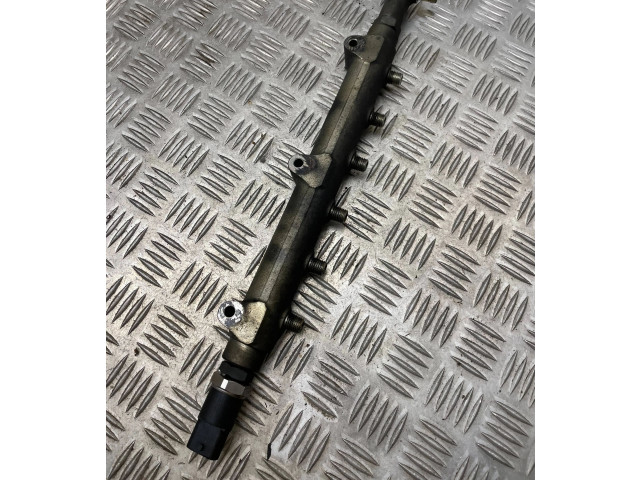 Vstřikovací lišta 0445215010, 8658252   Volvo V70     