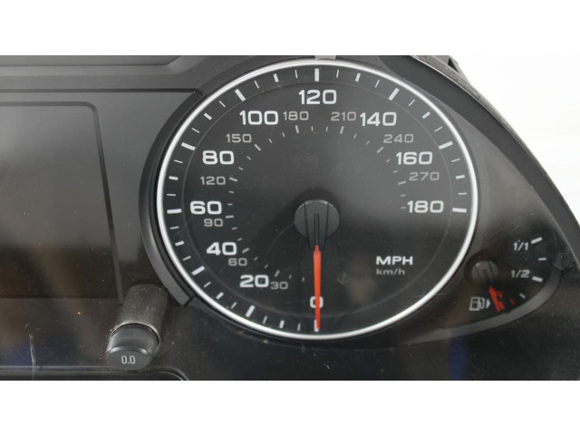 Панель приборов 8R0920981H   Audi Q5 SQ5       