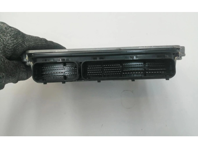 Řídící jednotka SH1218881A, SH1218881A   Mazda 3 II 2015