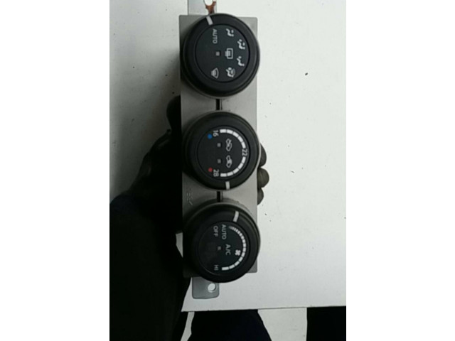 Блок управления климат-контролем T30AM010   Nissan X-Trail T31