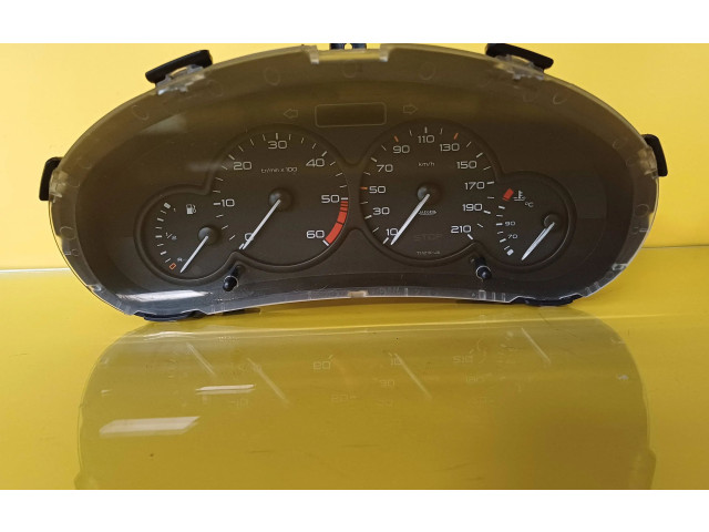 Přístrojová deska  Peugeot 206 2003 9651740080  
