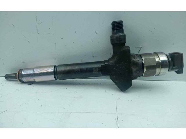Форсунка RF8G13H50    Mazda 5  RF 