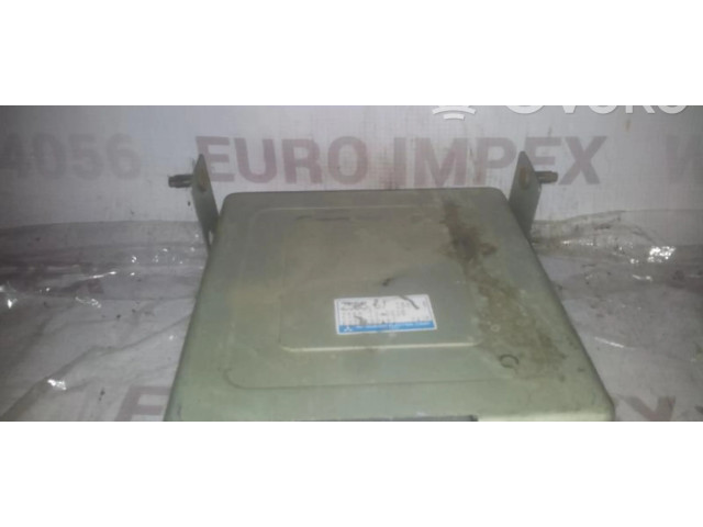 Řídící jednotka Z5B518881B, E2T86886   Mazda 323 1998