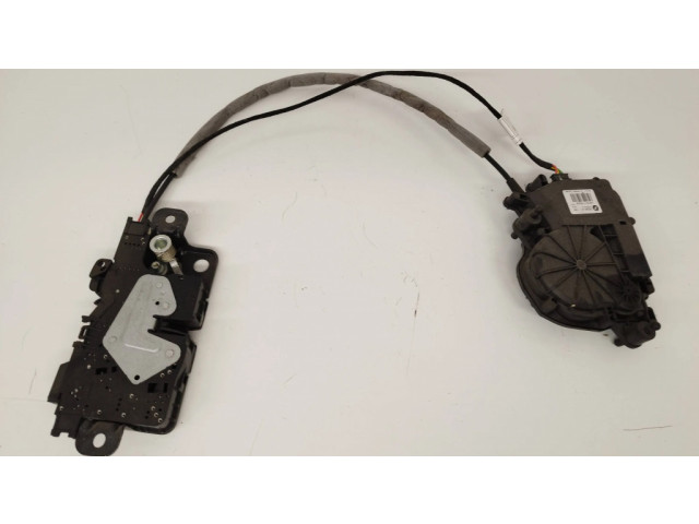 Замок багажника UA741176005, C66288101    BMW 5 G30 G31 2016- года