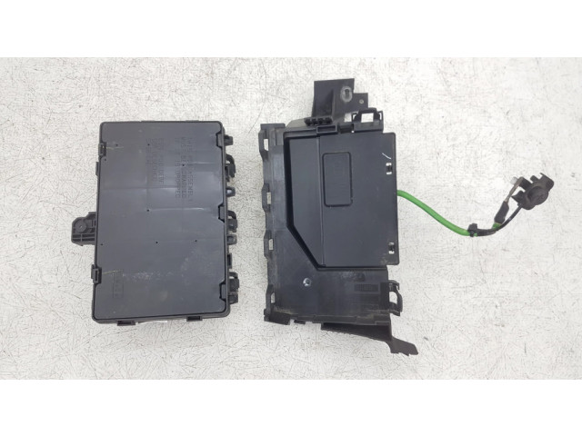 Блок предохранителей HG9T14D068, HG9T14D068BC   Ford Fusion II    