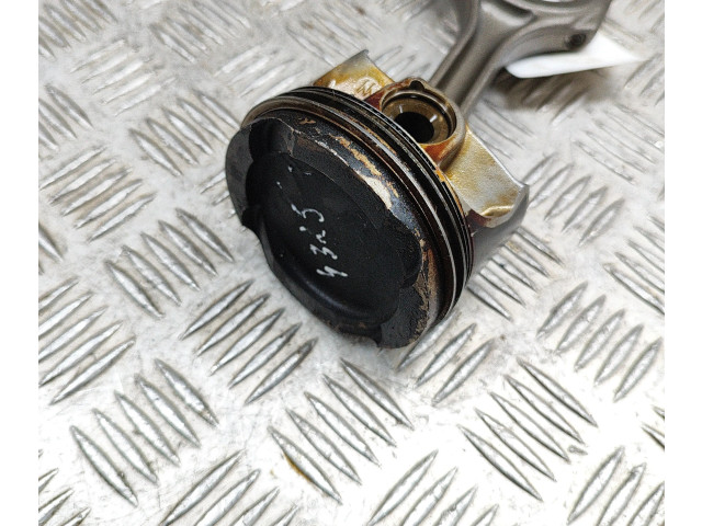  Поршень B48 A20 A 9488343, 8662616  BMW 2 F44 для бензинового двигателя 2.0