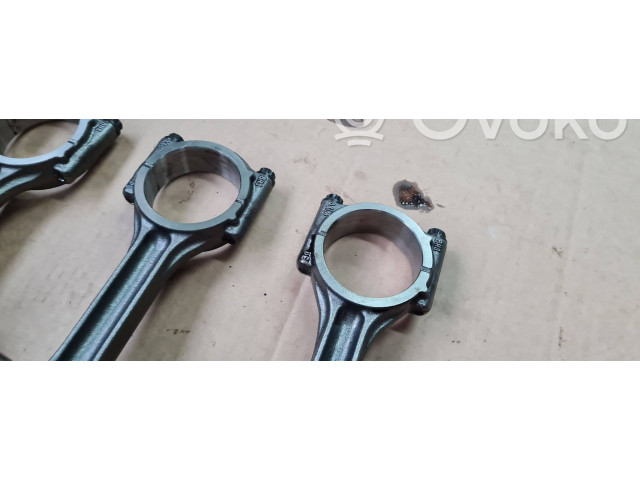Ojnice  04L105401A    Audi A5  