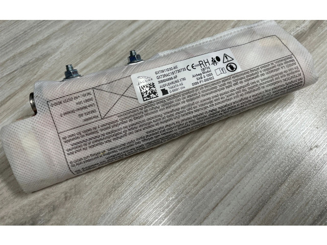 Подушка безопасности в сиденье GX73611D32AC, GX73611D32AC   Jaguar E-Pace