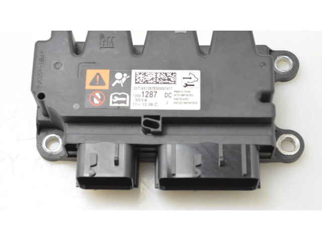 Блок подушек безопасности 13591287   Opel Antara