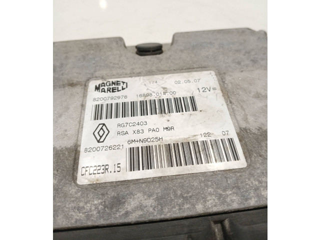 Блок управления коробкой передач 8200792976, 8200726221   Renault Trafic II (X83)