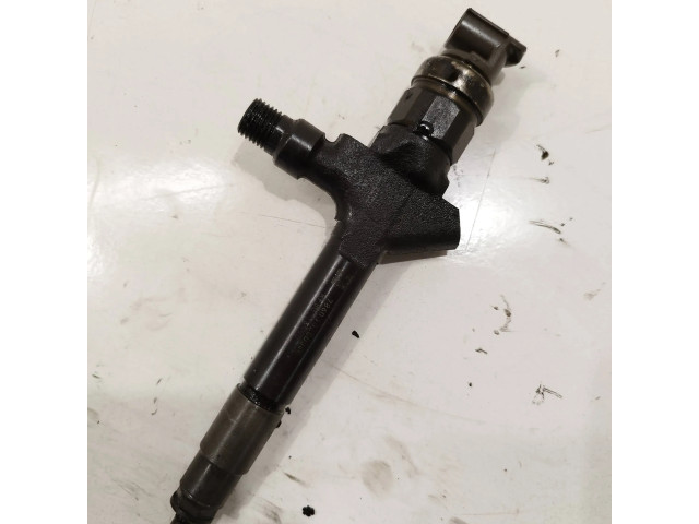 Форсунка rf8g13h50    Mazda 5 для дизельного двигателя  2