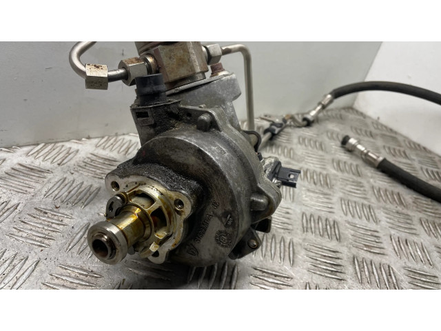 Vstřikovací čerpadlo 7611115, 7610761   BMW 5 F10 F11  pro benzínový motor 3.0  