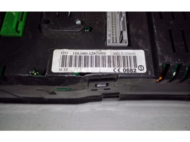 Přístrojová deska  Audi A6 S6 C5 4B 2002 110080128009, 110080128  
