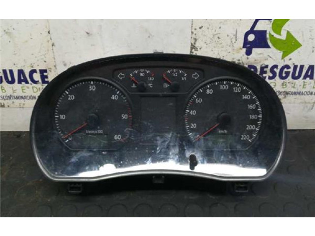 Přístrojová deska  Volkswagen Polo I 86 2005 110080320009A  