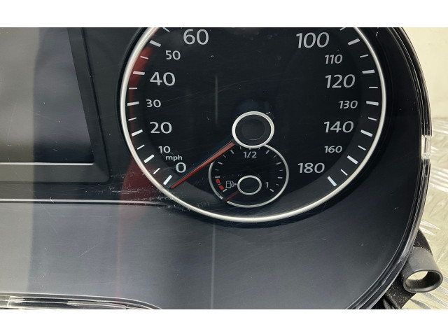 Přístrojová deska  Volkswagen Jetta VI 2013 5C6920973A  