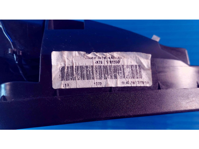 Zpětné zrcátko  Ford Focus 2019  212876440  