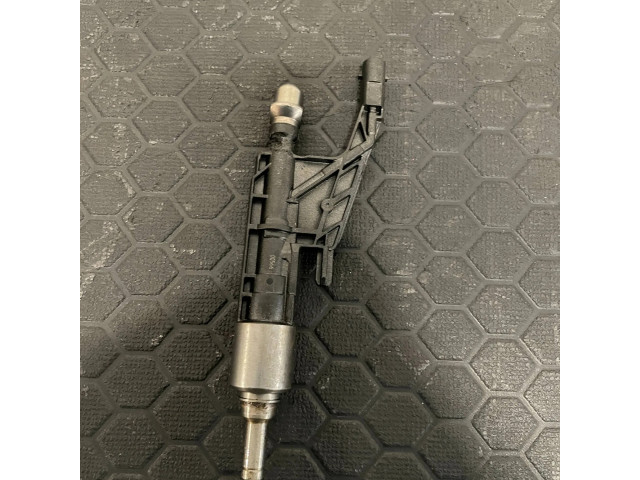 Vstřikovač 0261500539, PA6635GF   BMW 2 F22 F23  pro benzínový motor 2.0  