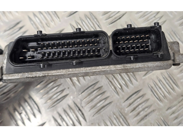 Блок управления двигателя 038906013L, 28SA3712   Volkswagen Lupo
