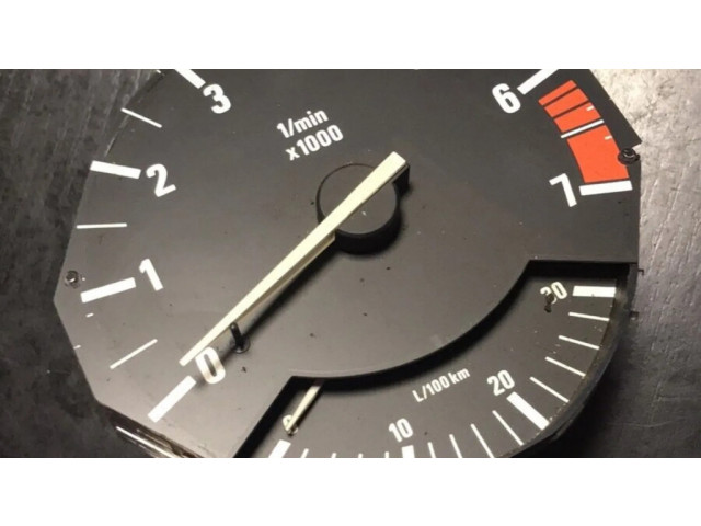 Přístrojová deska  BMW 5 E34 1992 1378591  