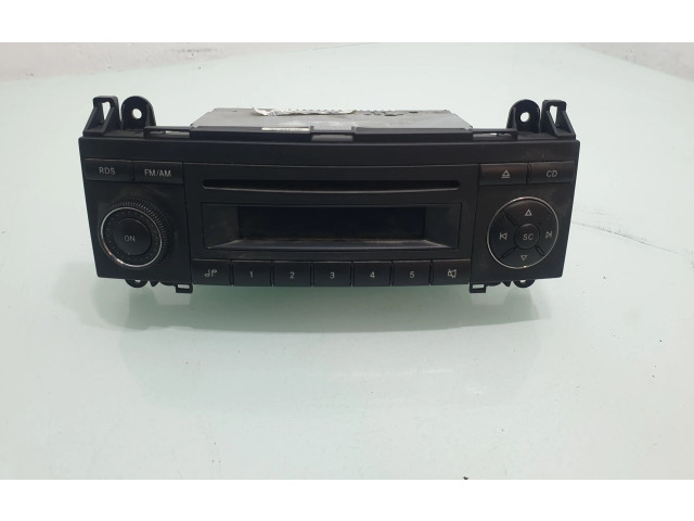Pojistková skříňka Радио/ проигрыватель  / навигация A1698200786001   Mercedes-Benz B W245 2007