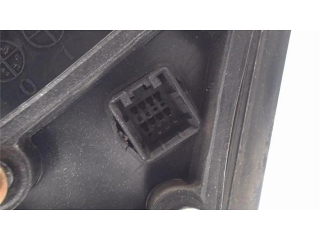 Zpětné zrcátko pravé Hyundai Accent 2002  8762125720, 31551066  