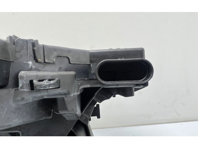   Pojistková skříňka A2055404726   Mercedes-Benz C W205 2019