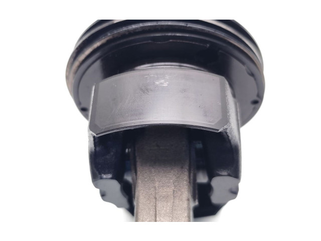 Píst YS23DDTT   Nissan Navara D23    YS23DDTT 
