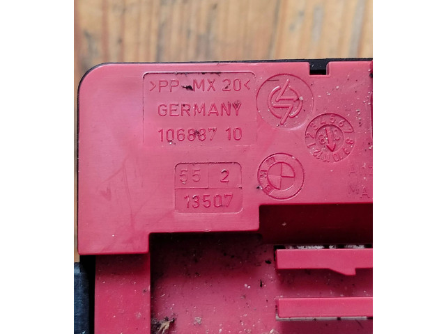   Pojistková skříňka 10688710, 18862   BMW 1 E81 E87 2008