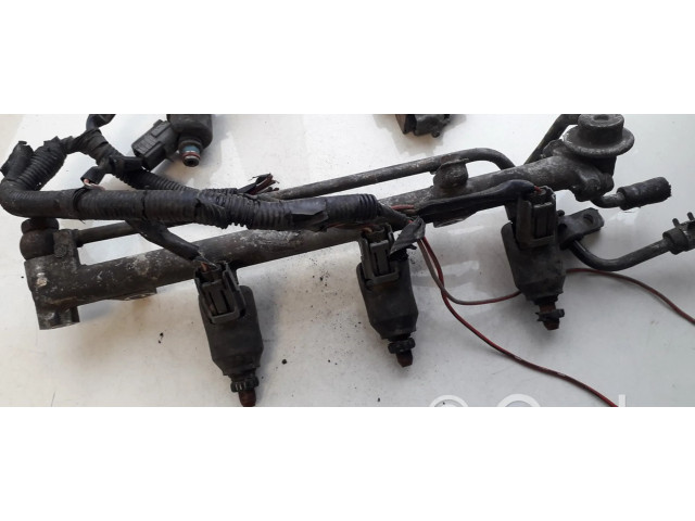 Топливная рампа INP480, INP-480   Mazda 626 1.9 
