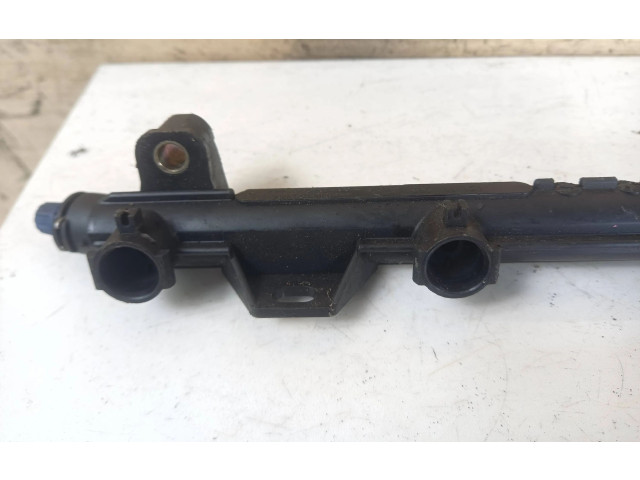 Vstřikovací lišta 036133320   Audi A2     