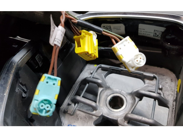 Volant Peugeot 3008 II 2016 98105488ZD  