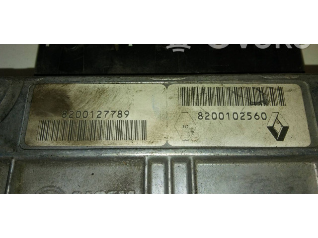 Řídící jednotka 8200127789, 8200102560   Renault Clio I 1998