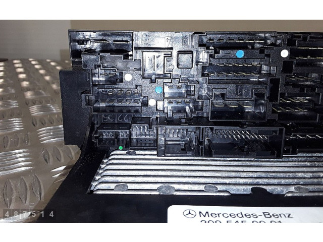 Řídící jednotka 2095450001   Mercedes-Benz CLK A209 C209 2003
