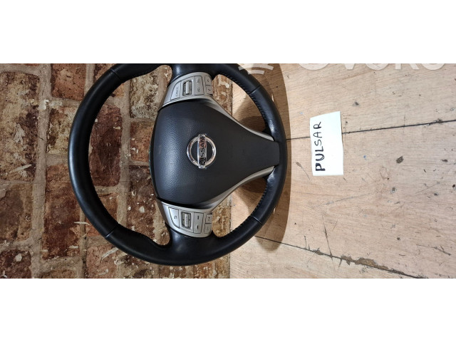 Volant Nissan Pulsar 2015   