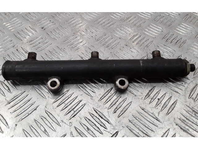 Vstřikovací lišta 4R8Q9C066AC, A2020001297   Peugeot 607  pro naftový motor 2.7 UHZ 