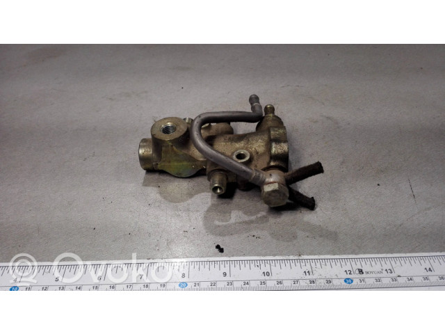 Vstřikovací lišta F00R000230, 2248322   BMW 7 E38   4.0  