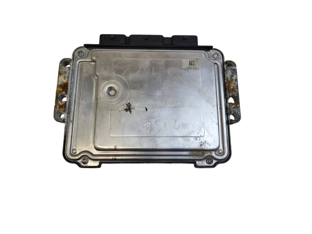 Блок управления двигателя 0281012058, 8200311550   Renault Espace IV