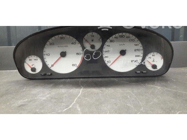 Přístrojová deska  Peugeot 607 2005 9639118780  