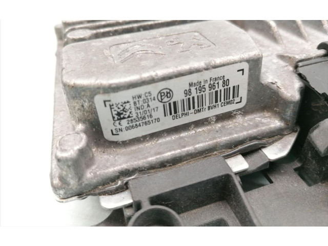 Řídící jednotka 9819596180, 28535616   Peugeot 2008 I 2017