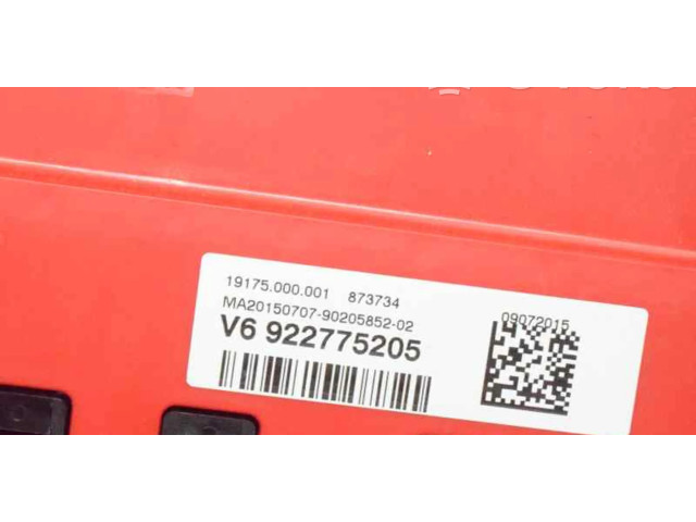   Pojistková skříňka 61149227752, 922775205   BMW M3 2015