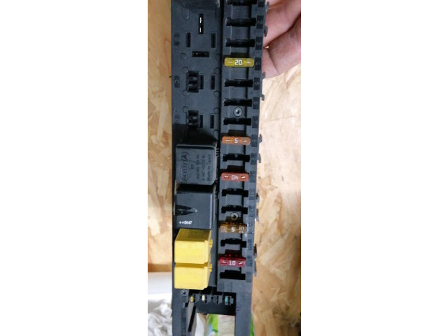   Pojistková skříňka A6461538491   Mercedes-Benz Vito Viano W639 2003