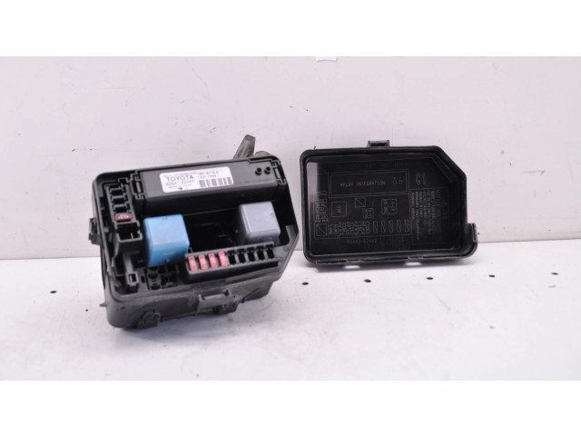 Блок предохранителей  8266252660   Toyota Verso-S    