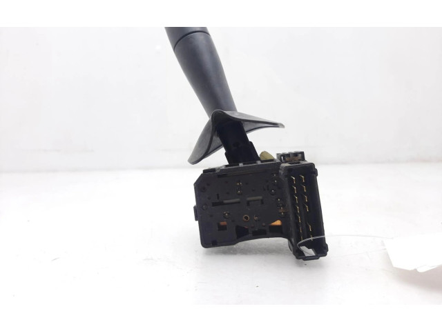 Переключатель дворников 8200792584   Renault Sandero I