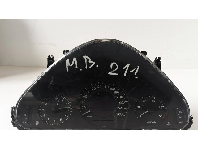 Панель приборов A2115400411, 110280004013   Mercedes-Benz E W211       