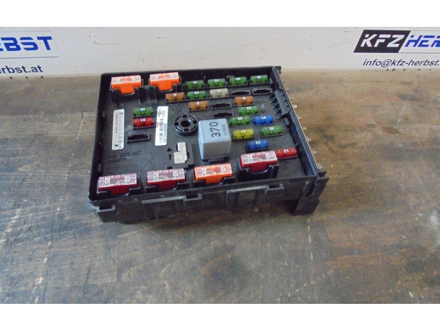 Блок предохранителей  3C0937125, 3C0937125   Volkswagen Sharan    