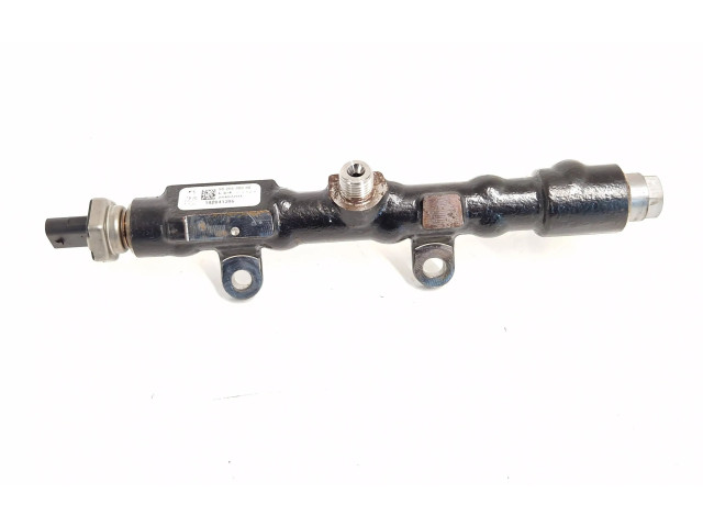 Vstřikovací lišta 9825589880, 192841396   Ford Focus     