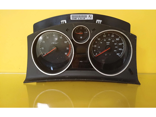 Přístrojová deska  Opel Astra H 2004 13216687PJ, 13216687  