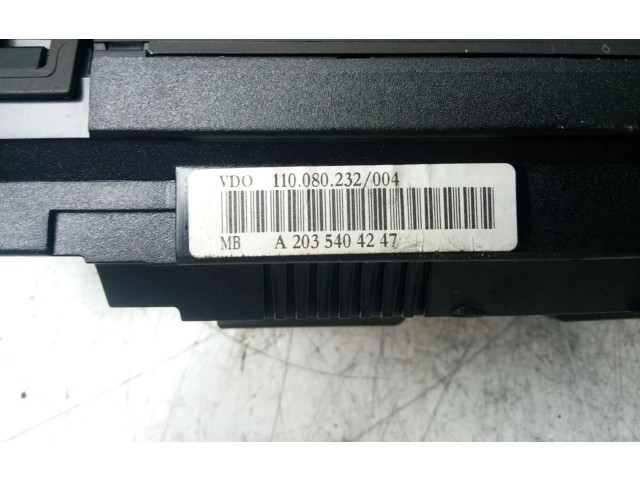 Přístrojová deska  Mercedes-Benz C W203  87001439  