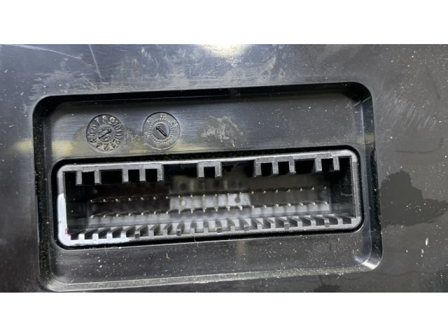 Блок управления климат-контролем 6871036000   SsangYong Rexton